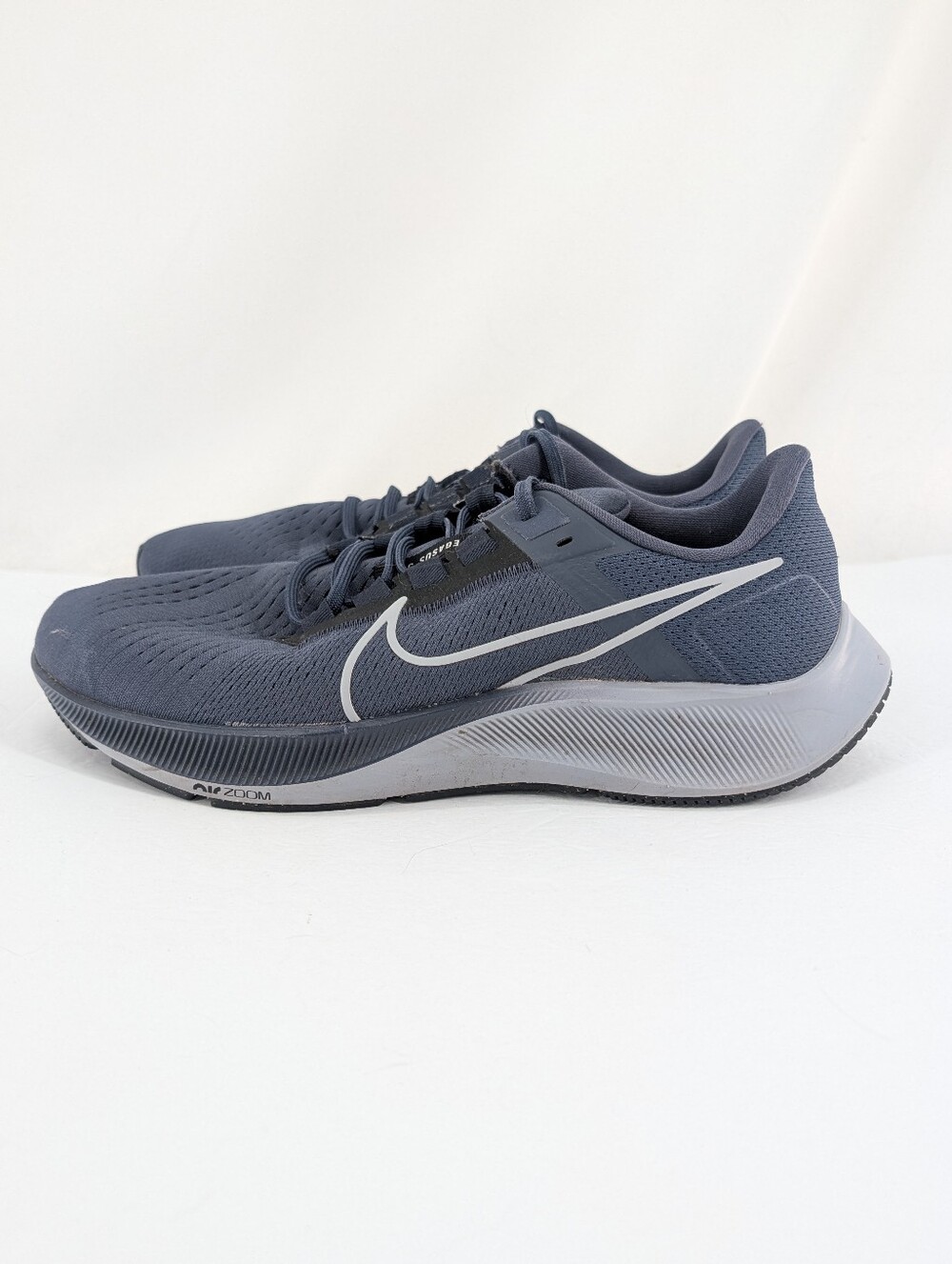 Nike Air Zoom Pegasus 38 Running Shoes Size 13 Mens Blue Athletic Gym Basketball